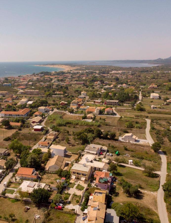 Harmony Corfu Apartments & Studios ภายนอก รูปภาพ
