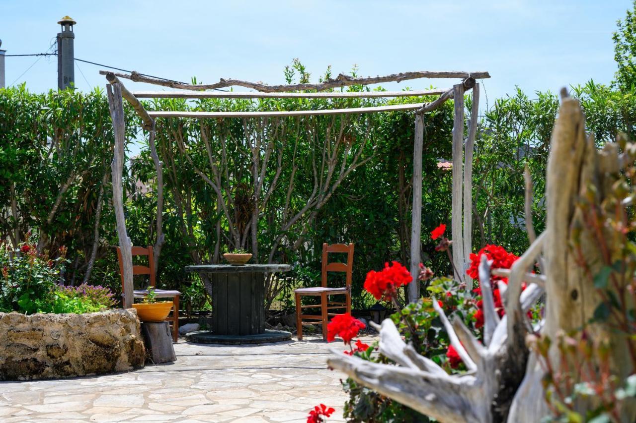 Harmony Corfu Apartments & Studios ภายนอก รูปภาพ